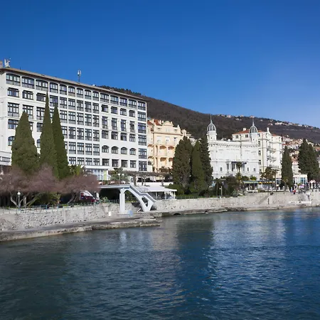 Hotel Kristal - By Liburnia Hotels & Villas 4*