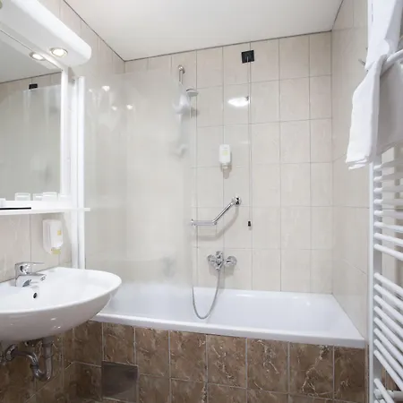 Kristal - By Liburnia & 호텔