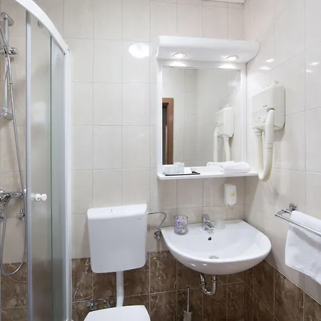 Kristal - By Liburnia & 호텔