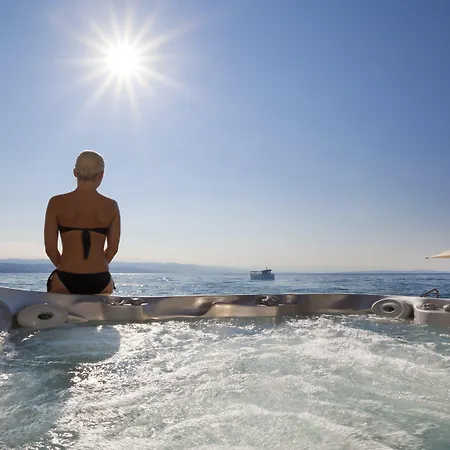 Kristal - By Liburnia & 호텔