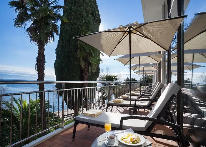 Отель Kristal - By Liburnia & Опатия