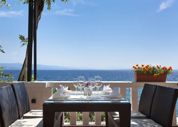 Отель Kristal - By Liburnia &