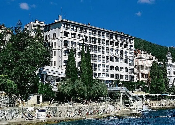 Отель Kristal - By Liburnia & Опатия